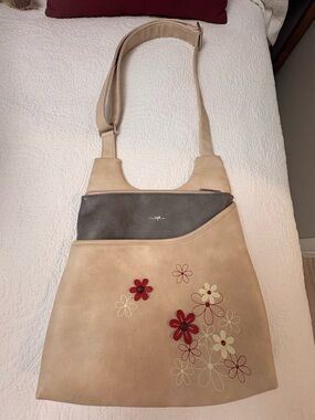 ESPE Beige Floral Appliqué Shoulder Bag with Gray Accent